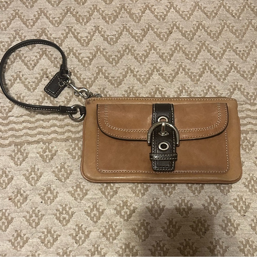 COACH BROWN WRISTLET